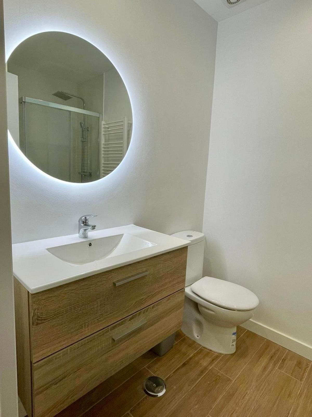 Rooms Caceres Мадрид Екстериор снимка