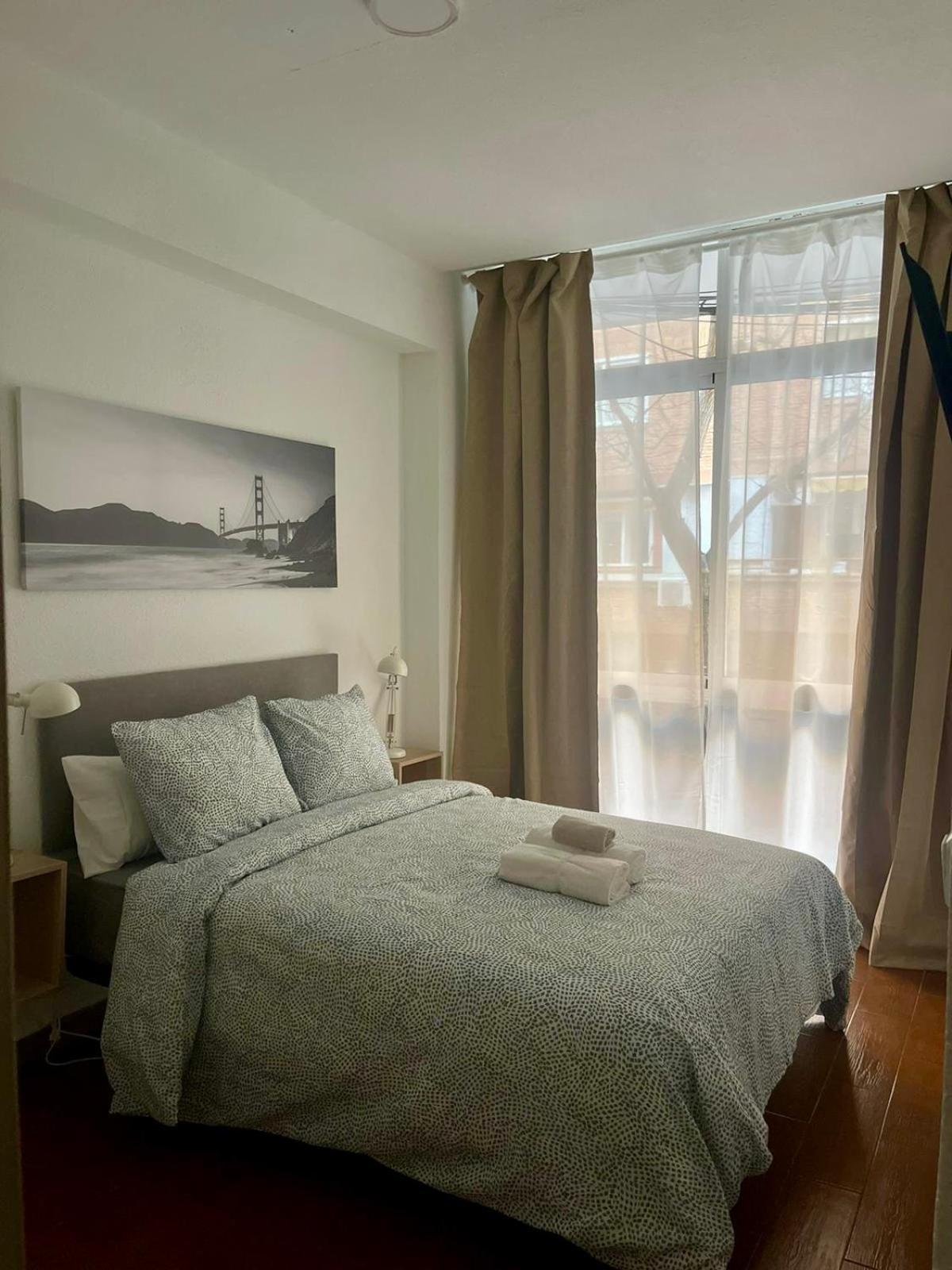 Rooms Caceres Мадрид Екстериор снимка