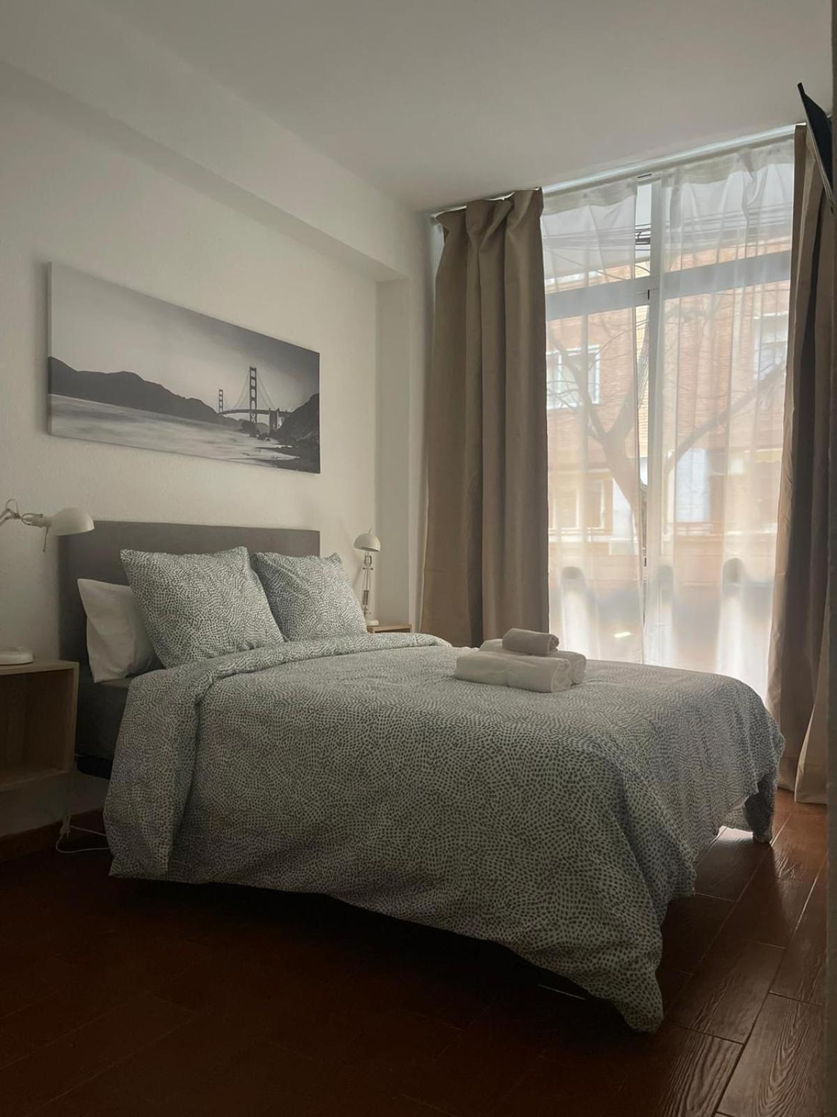 Rooms Caceres Мадрид Екстериор снимка
